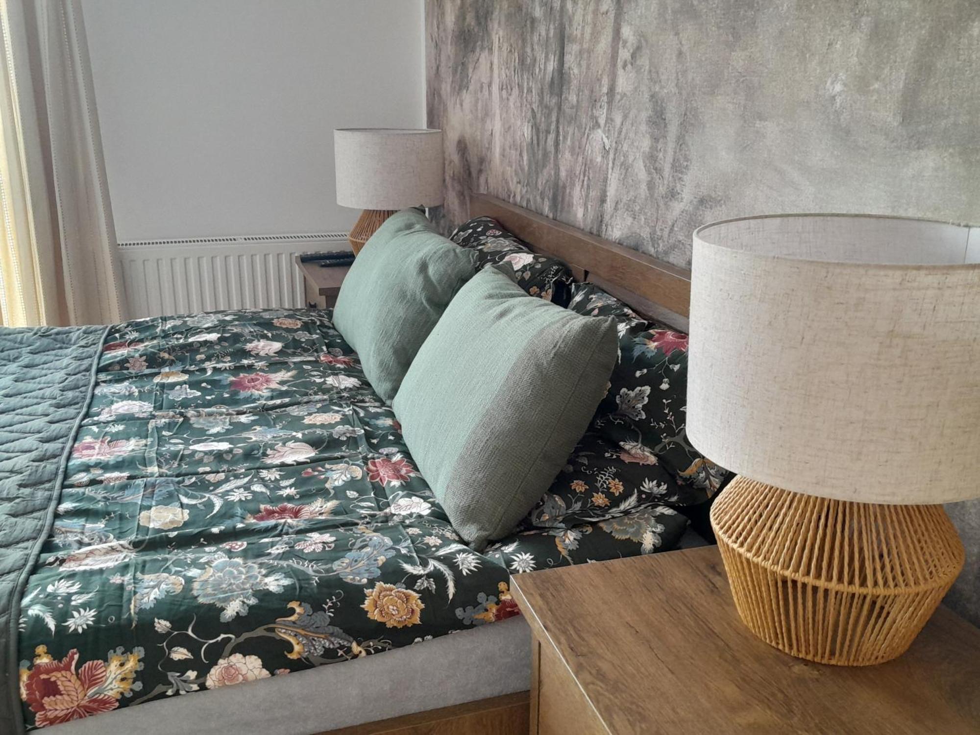 Old Town Premium Apartment - Ghetto Heroes Square View Cracovie Extérieur photo